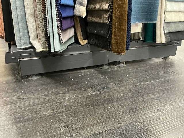 Ijzeren winkelstelling - afbeelding 5 van  5