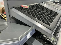 Ijzeren winkelstelling - afbeelding 20 van  20