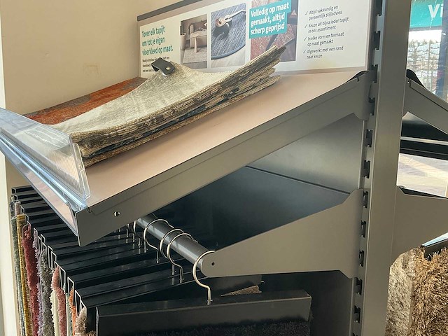 Ijzeren winkelstelling - afbeelding 13 van  13