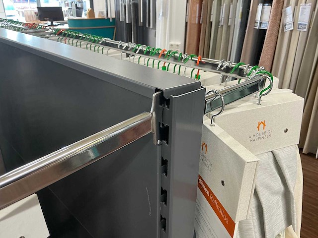 Ijzeren winkelstelling - afbeelding 9 van  13