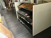 Ijzeren winkelstelling - afbeelding 4 van  11