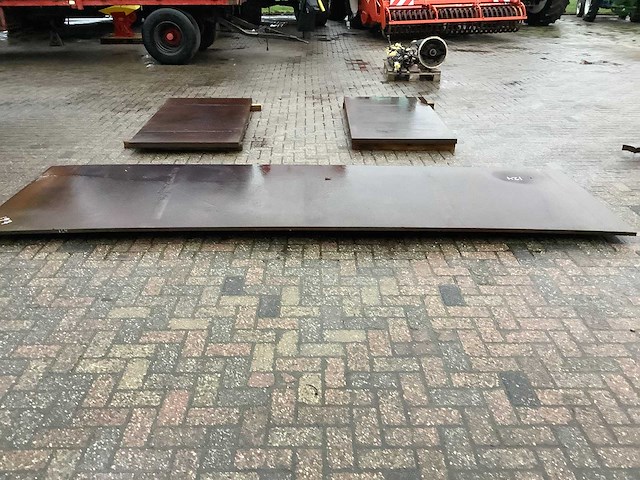 Ijzerplaat - afbeelding 2 van  3