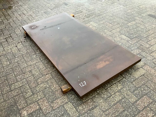 Ijzerplaat - afbeelding 1 van  3
