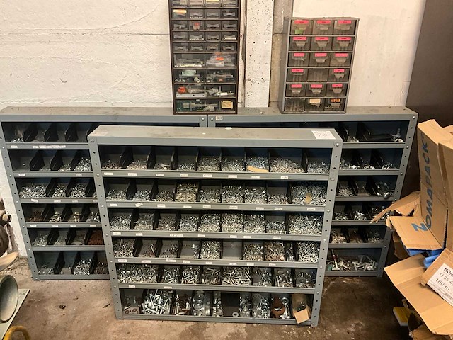 Ijzerwaren-grijpvoorraadkast (3x) - afbeelding 1 van  6