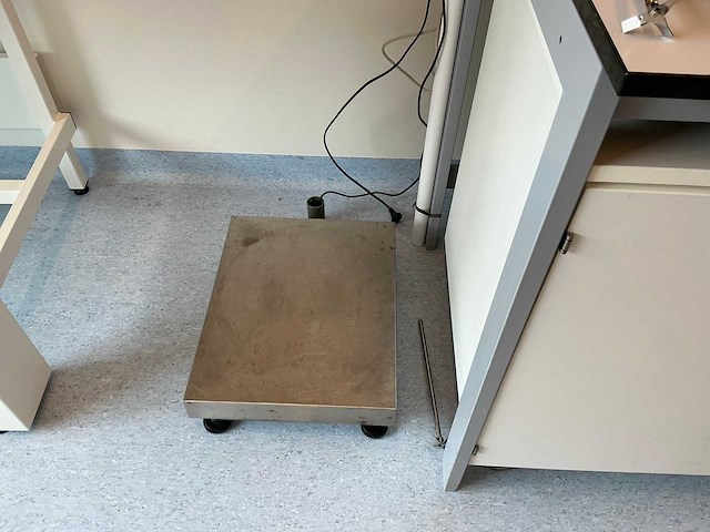 Ika/adam eurostar 400/gfk300 roermachine/weegunit - afbeelding 11 van  12