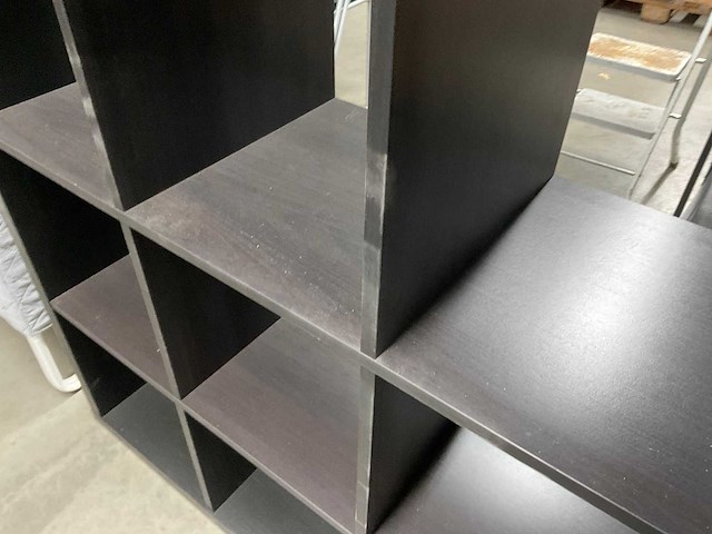 Ikea - 5 x 5 vaks - vitrinekast - afbeelding 3 van  3