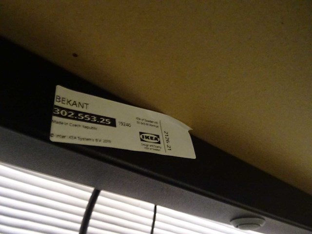 Ikea - bekant - bureau (4x) - afbeelding 4 van  4