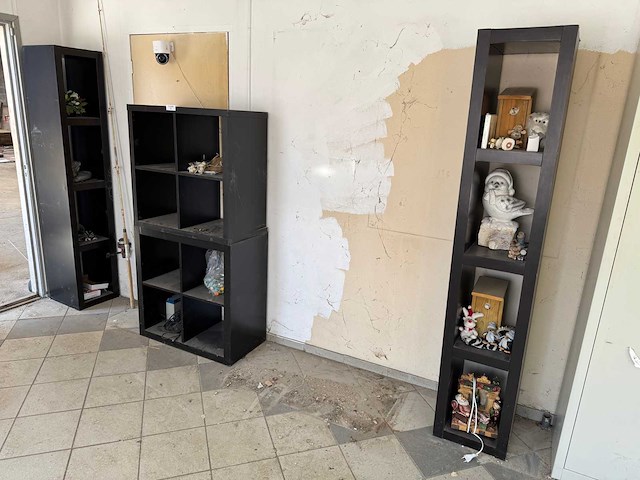 Ikea - boekenkast (2x) - afbeelding 3 van  3