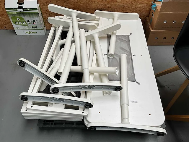 Ikea - bureau (5x) - afbeelding 2 van  3
