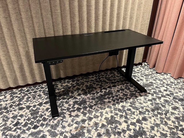 Ikea - elektrisch zit-sta bureau 120x60 - afbeelding 2 van  15