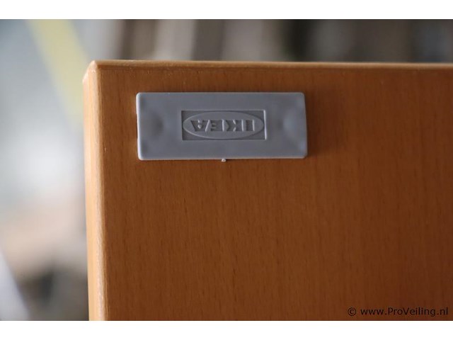 Ikea kast 4-deurs - afbeelding 4 van  5