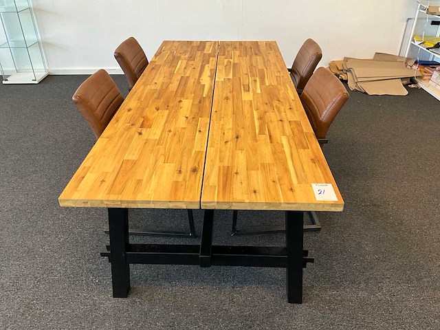 Ikea skogsta eetkamertafel - afbeelding 2 van  7