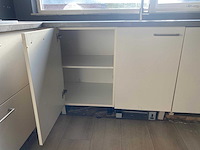 Ikook - keuken met indesit apparatuur - afbeelding 9 van  27