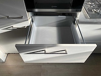 Ikook - keuken met indesit apparatuur - afbeelding 22 van  27