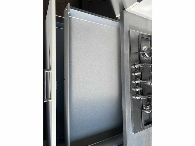 Ikook - keuken met indesit apparatuur - afbeelding 7 van  29
