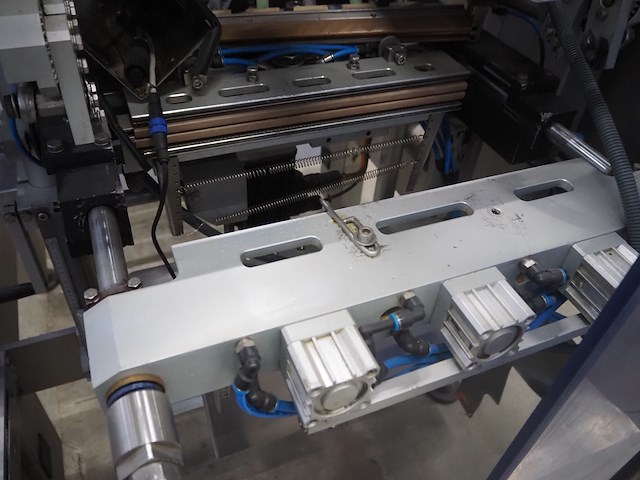 Ilapak - afbeelding 3 van  22