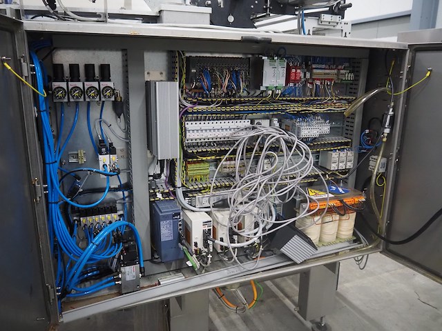 Ilapak - afbeelding 8 van  22