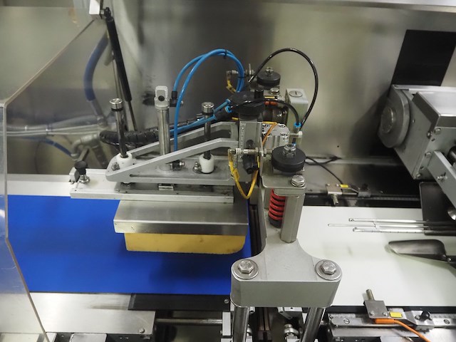 Ilapak - afbeelding 9 van  38