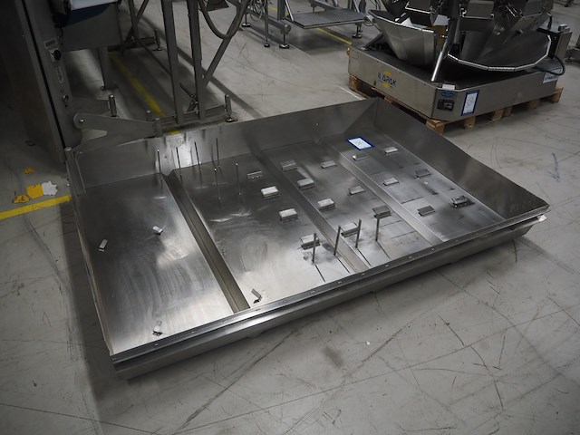 Ilapak - afbeelding 8 van  19