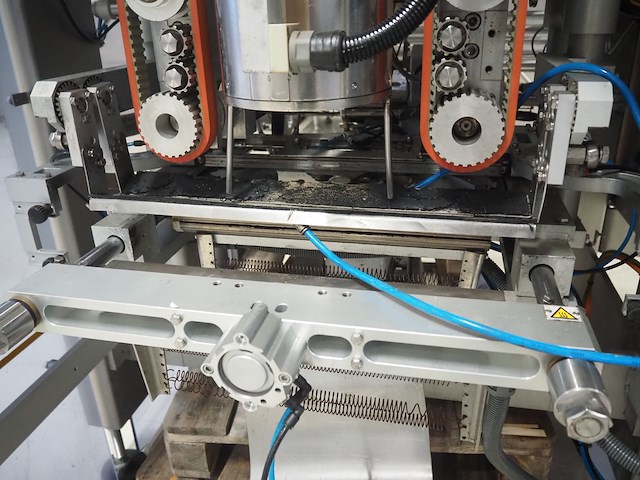 Ilapak - afbeelding 10 van  28