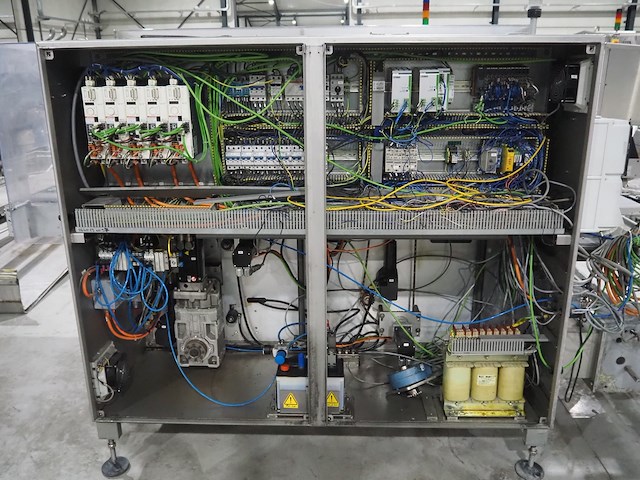 Ilapak - afbeelding 15 van  26