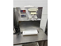 Ilka bql-a11 ijsmachine - afbeelding 1 van  3
