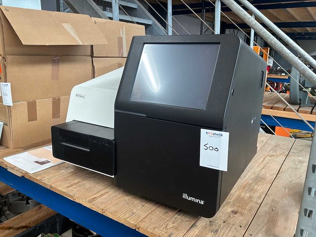 Illumina miseq sy-410-1003 laboratoriuminstrument voor dna-sequencing - afbeelding 4 van  11