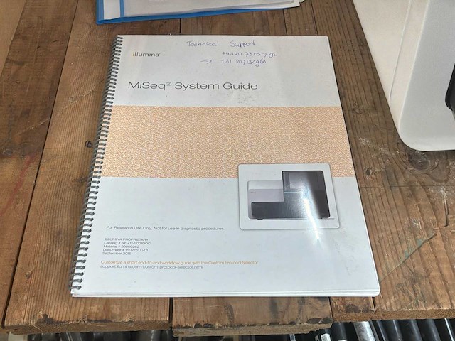 Illumina miseq sy-410-1003 laboratoriuminstrument voor dna-sequencing - afbeelding 10 van  11