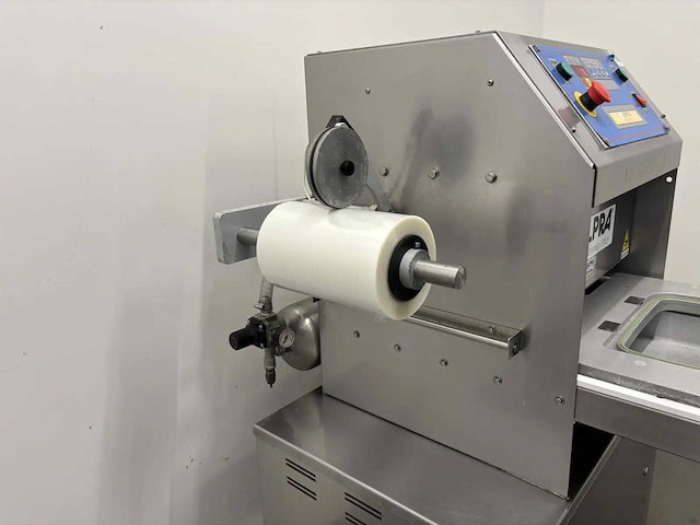 Ilpra - 400 v/g - traysealmachine - afbeelding 6 van  10