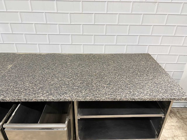 Ilsa mobiele - rvs/marmer - grondstoffenwerkbank - afbeelding 8 van  11