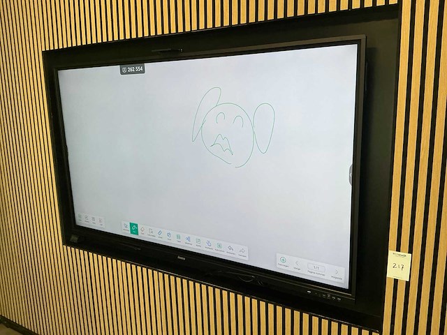 Ilyama 76” touchscreen televisie - afbeelding 3 van  12