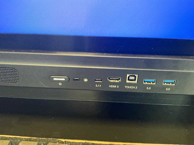 Ilyama 76” touchscreen televisie - afbeelding 5 van  12