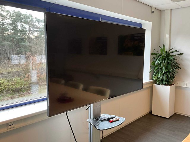 Ilyama le654ouhs monitor - afbeelding 2 van  4