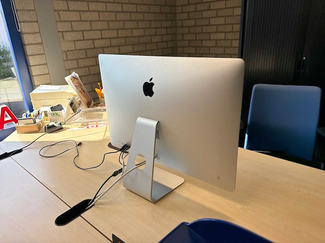 Imac - afbeelding 4 van  4