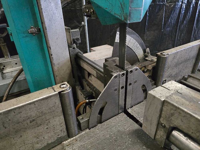 Imet - vth 500 - verticale bandzaagmachine - afbeelding 8 van  12