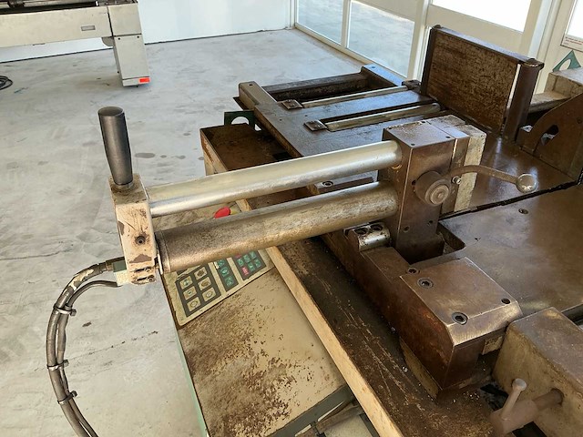 Imet vtf 500 shi-e verticale bandzaagmachine - afbeelding 9 van  12