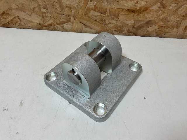 Imi norgren d2 qa/8160/42 cilinderbevestiging - afbeelding 1 van  6