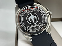 Immersion whale duikhorloge met schroefkroon - afbeelding 2 van  8