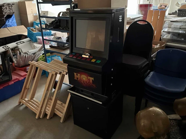 Impera impera quattro 2 speelautomaat - afbeelding 1 van  4