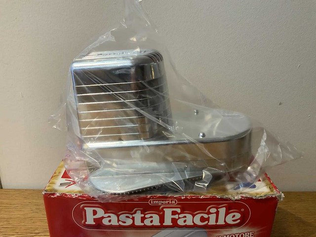 Imperia - pasta facile - motor voor pastamachine - afbeelding 2 van  4