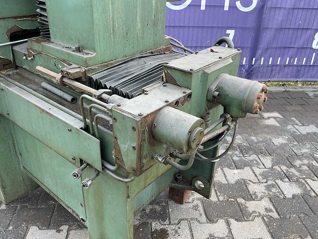 Imperia p32 slijpmachine - afbeelding 8 van  9