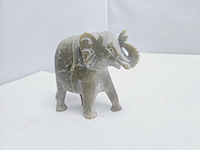 Imperial elephant antieke soapstone sculptuur - afbeelding 1 van  5