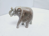 Imperial elephant antieke soapstone sculptuur - afbeelding 4 van  5