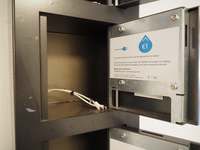 Implug - afbeelding 4 van  5