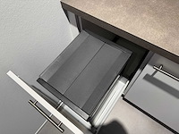 Impuls - bijkeuken met bauknecht wasmachine - afbeelding 18 van  21