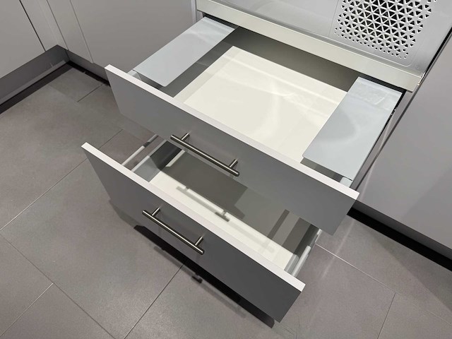 Impuls - bijkeuken met bauknecht wasmachine - afbeelding 6 van  19