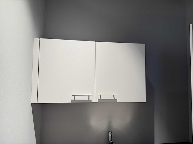 Impuls - bijkeuken met bauknecht wasmachine - afbeelding 13 van  19