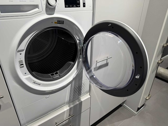 Impuls - bijkeuken met bauknecht wasmachine - afbeelding 10 van  21