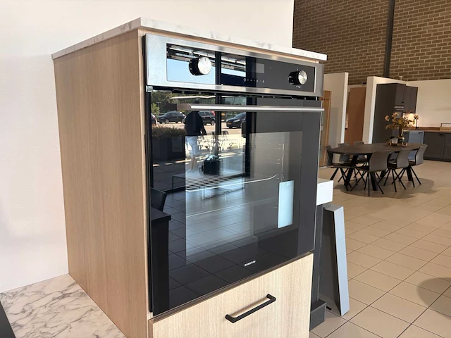 Impuls - showroomkeuken met inventum apparatuur - afbeelding 14 van  23