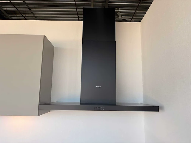 Impuls - showroomkeuken met inventum apparatuur - afbeelding 8 van  17